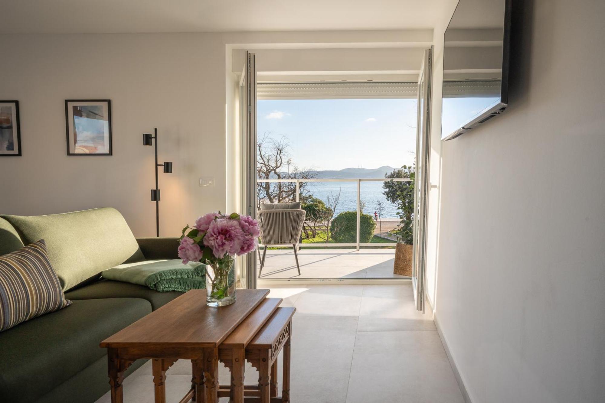 Lumanis Foro Apartment